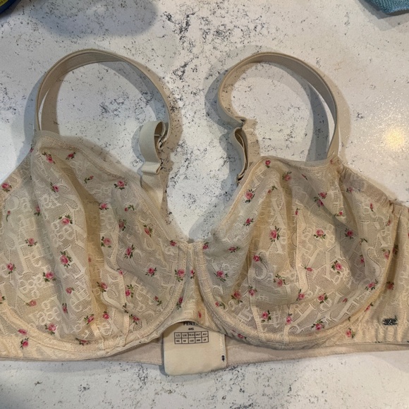 Savage X Signature Script bra size 44E - Picture 1 of 1